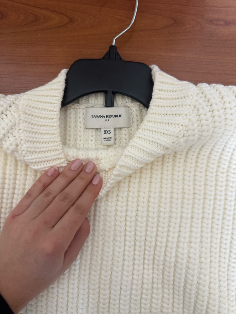 Banana Republic Cream Knit Crewneck Sweater - Picture 6 of 7